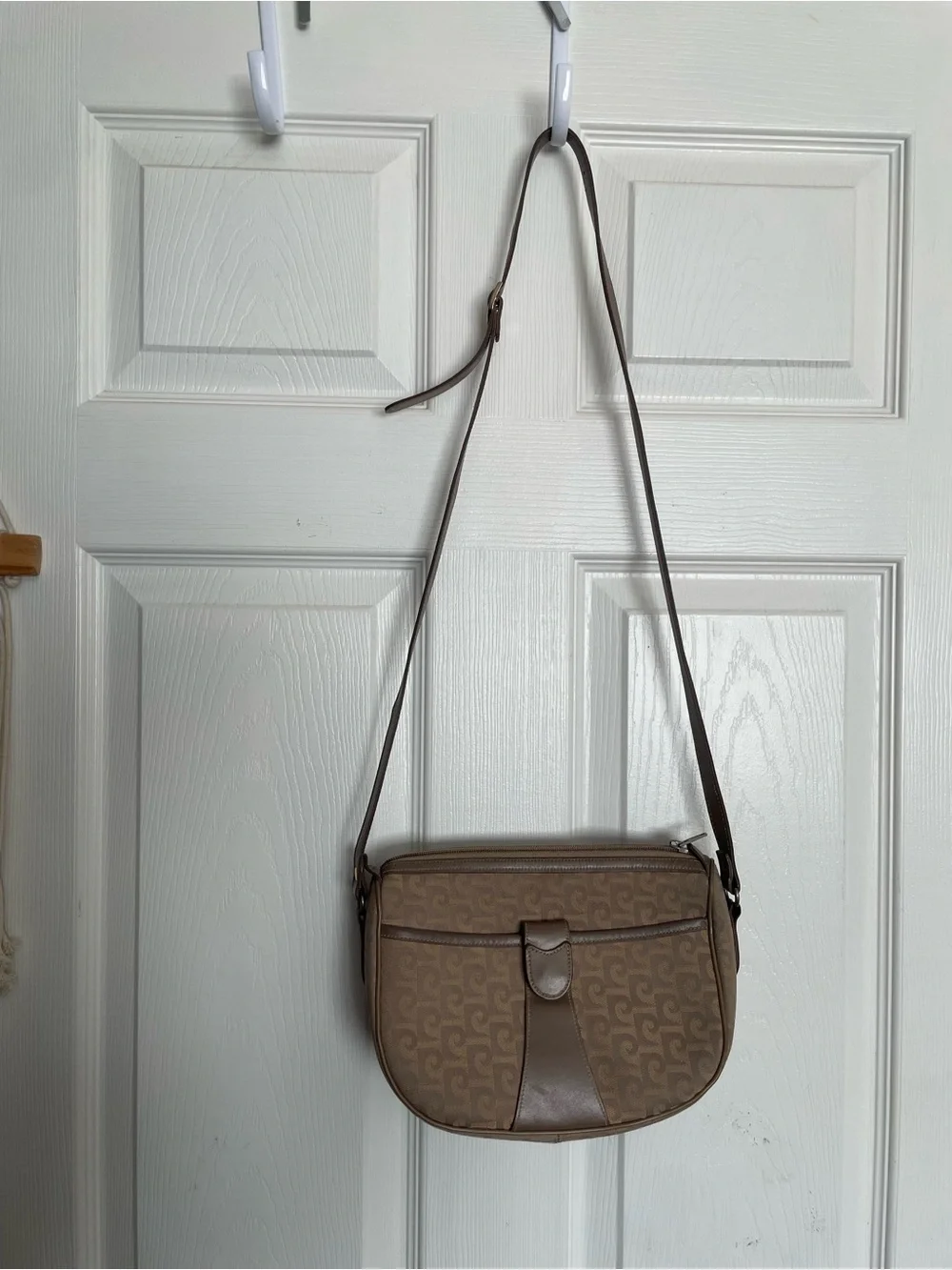 Pierre Cardin stylish brown